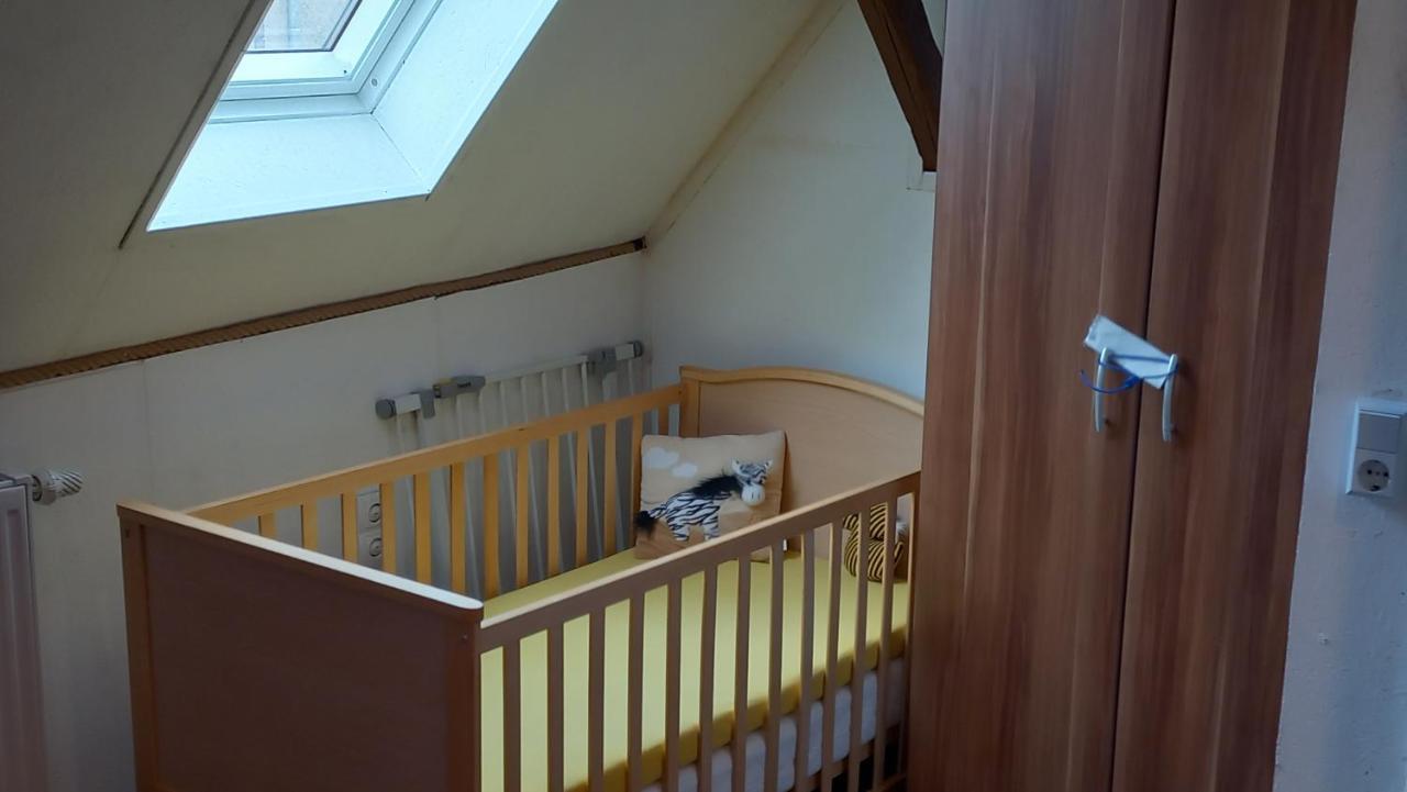 Familienfreundliches Ferienhaus Mit 3 Schlafzimmern Oldisleben Kültér fotó